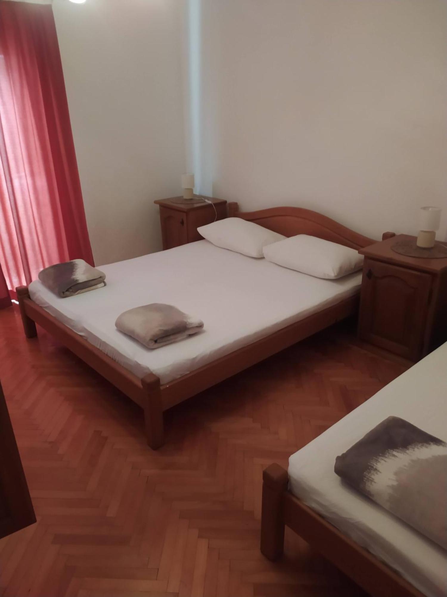Apartments Ticinovic Омиш Экстерьер фото