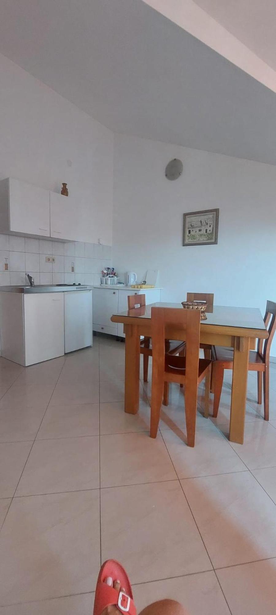 Apartments Ticinovic Омиш Экстерьер фото