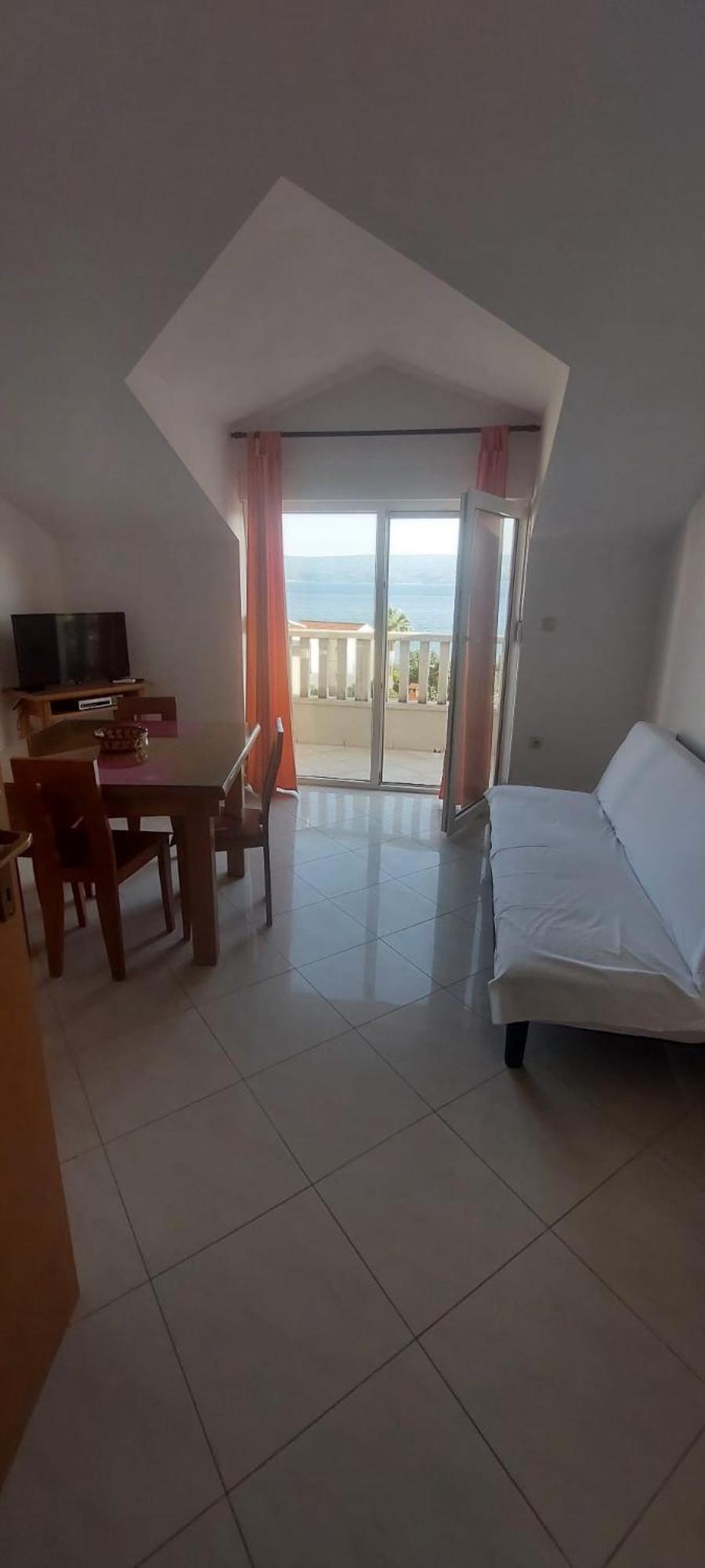 Apartments Ticinovic Омиш Экстерьер фото