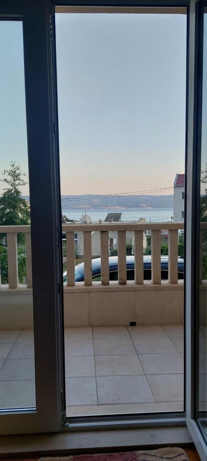 Apartments Ticinovic Омиш Экстерьер фото