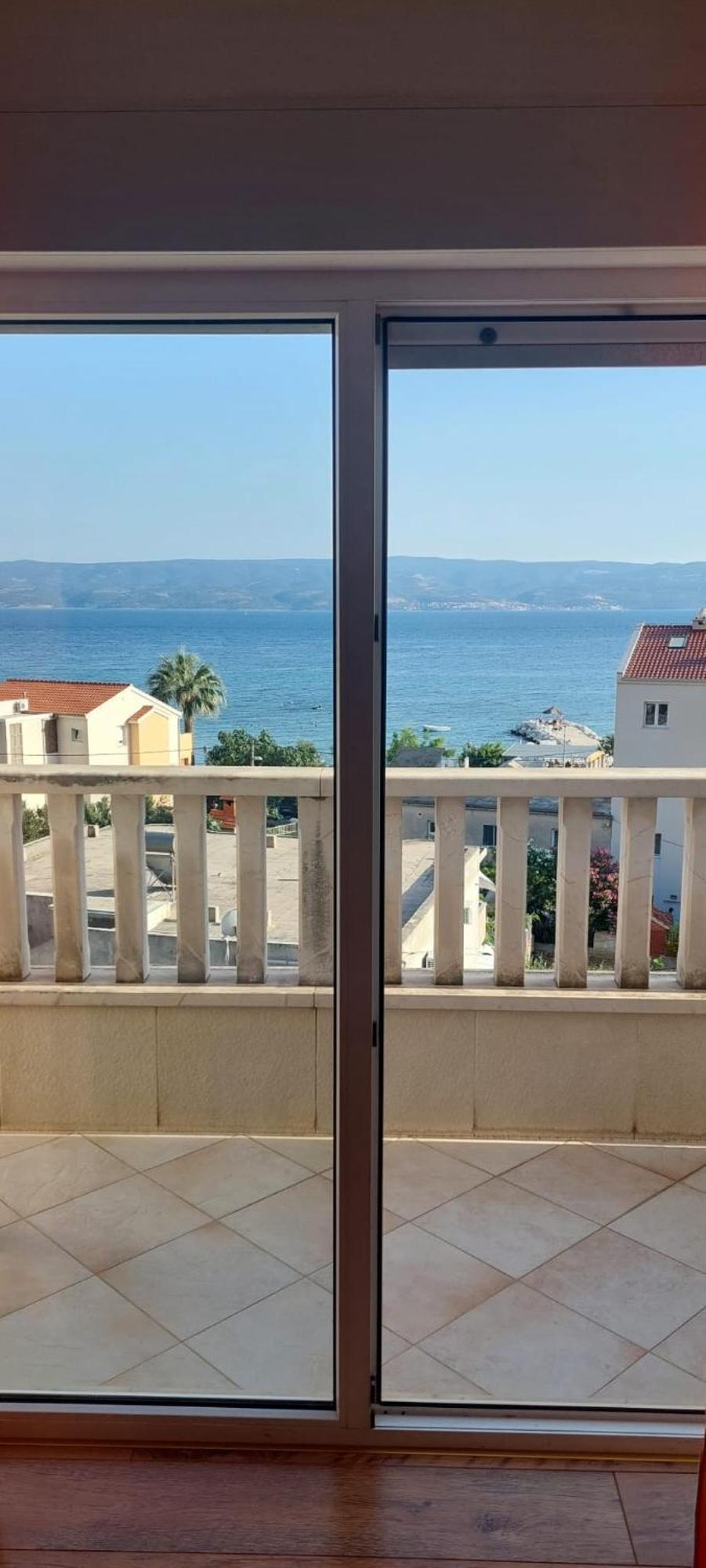 Apartments Ticinovic Омиш Экстерьер фото