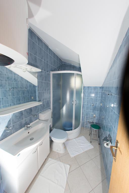 Apartments Ticinovic Омиш Номер фото